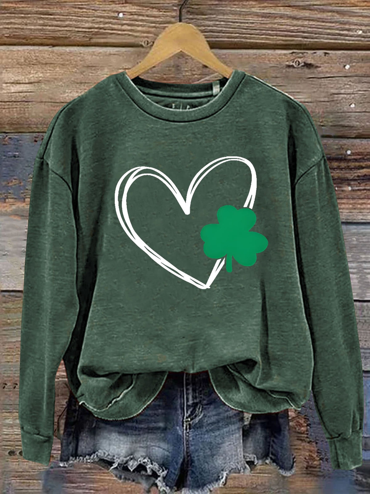 Eagerlys Happy St. Patrick's Day Clover Heart Print Casual  Sweatshirt