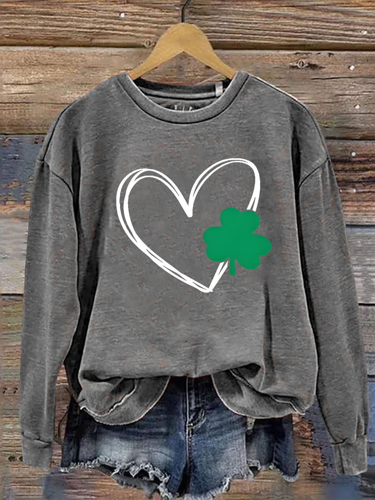 Eagerlys Happy St. Patrick's Day Clover Heart Print Casual  Sweatshirt