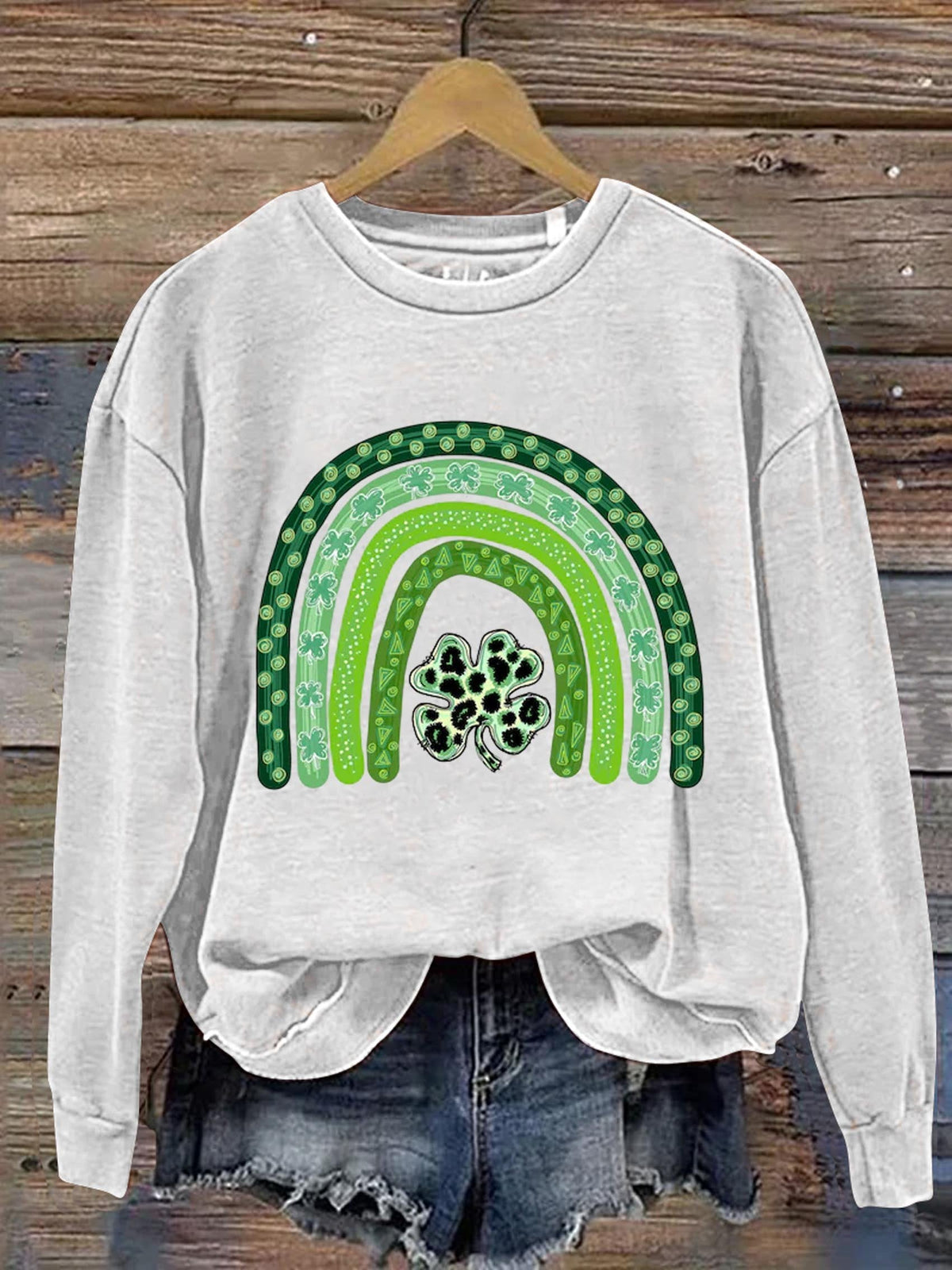 Eagerlys Shamrock Leopard Rainbow St. Patrick's Day Art Print Pattern Casual Sweatshirt