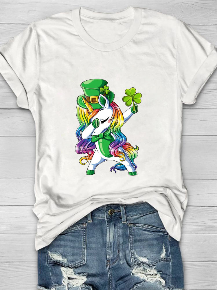 Eagerlys St Patricks Day Dabbing Unicorn Short Sleeve T-Shirt