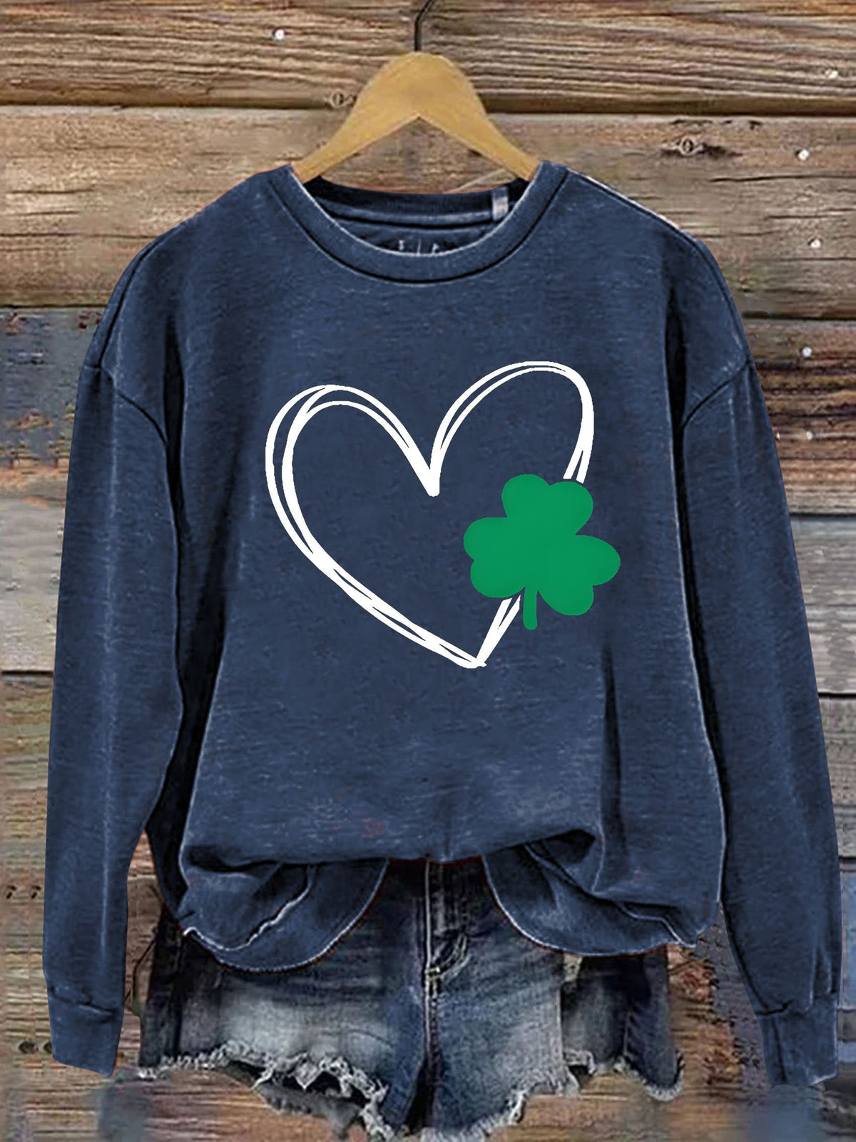 Eagerlys Happy St. Patrick's Day Clover Heart Print Casual  Sweatshirt