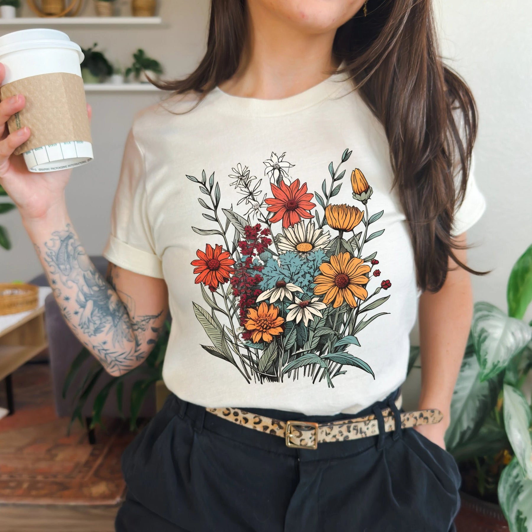 Wildflower Minimalist Line Art Floral T-Shirt